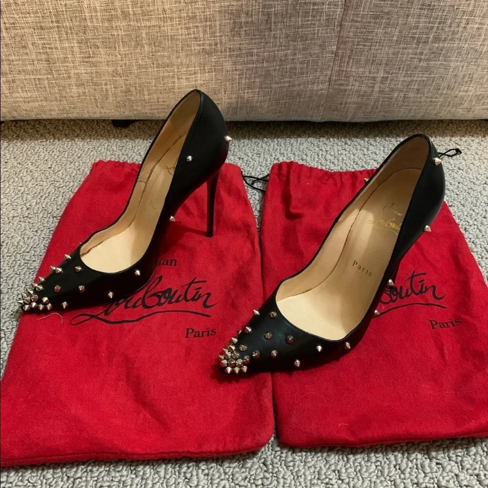 Christian Louboutin Black Leather Studded So Kate SZ 38 - Picture 2 of 6